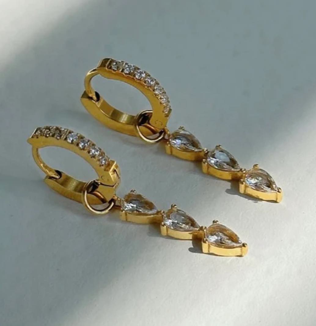 Chansutt Pearls Ayesha Earrings - Fleur - De - Lis Boutique