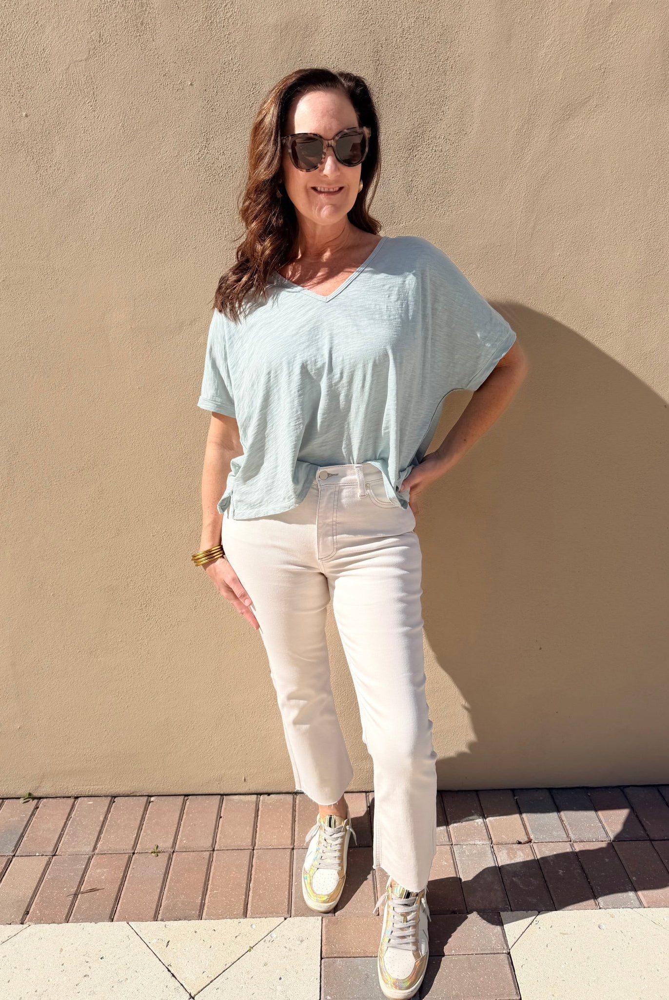 Bobi Los Angeles Oversize V - Neck Cloudy Sky - Fleur - De - Lis Boutique