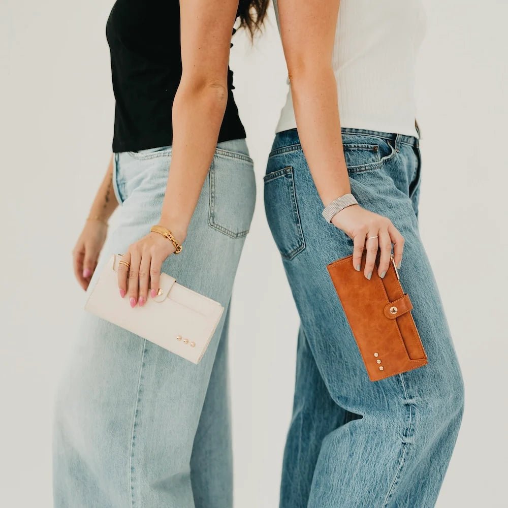 Pretty Simple Essentials Carryall Wallet - Fleur-De-Lis Boutique