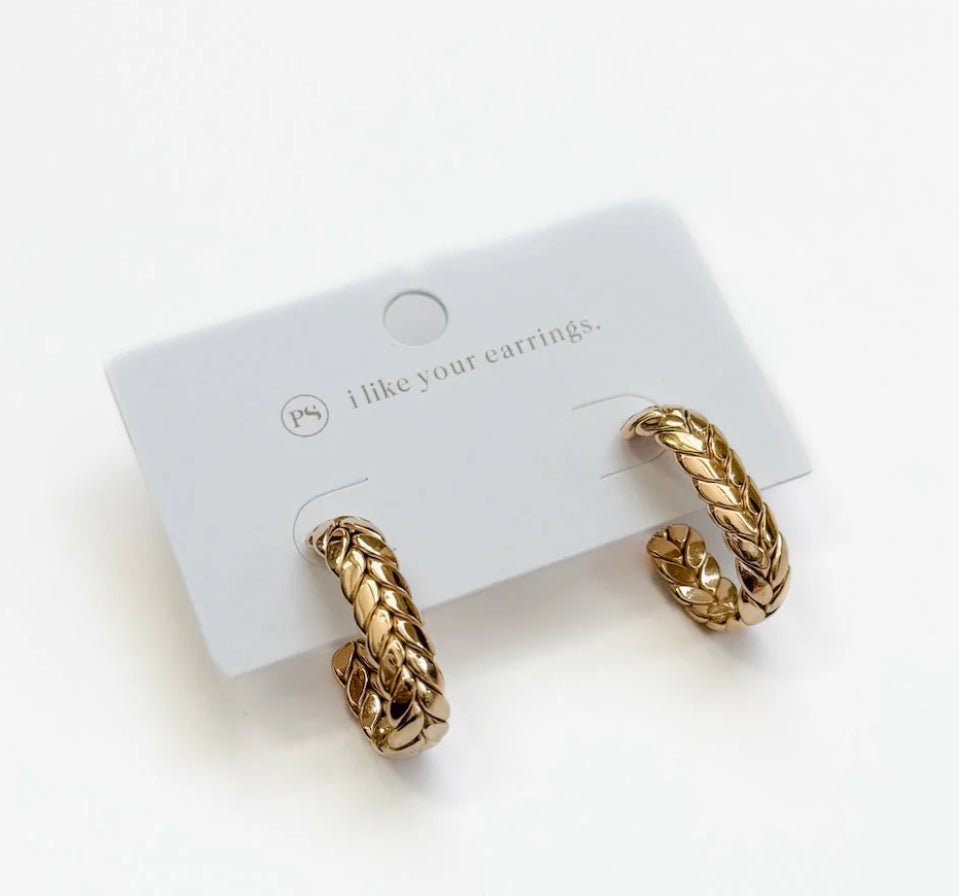 Pretty Simple Braided Oval Hoop Earrings - Fleur-De-Lis Boutique