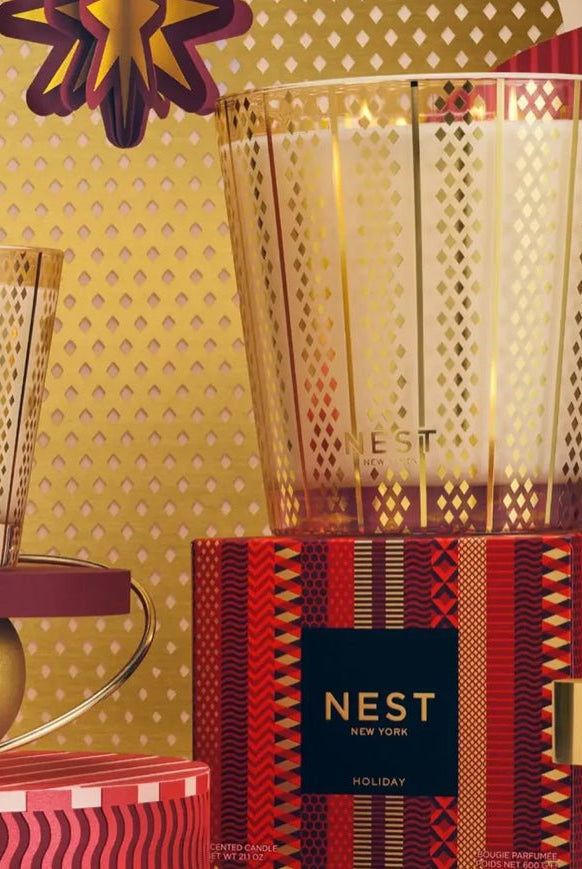 NEST Classic Candle 8.01oz Holiday - Fleur-De-Lis Boutique