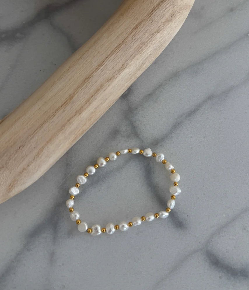 Chansutt Pearls Poppy Bracelet - Fleur - De - Lis Boutique