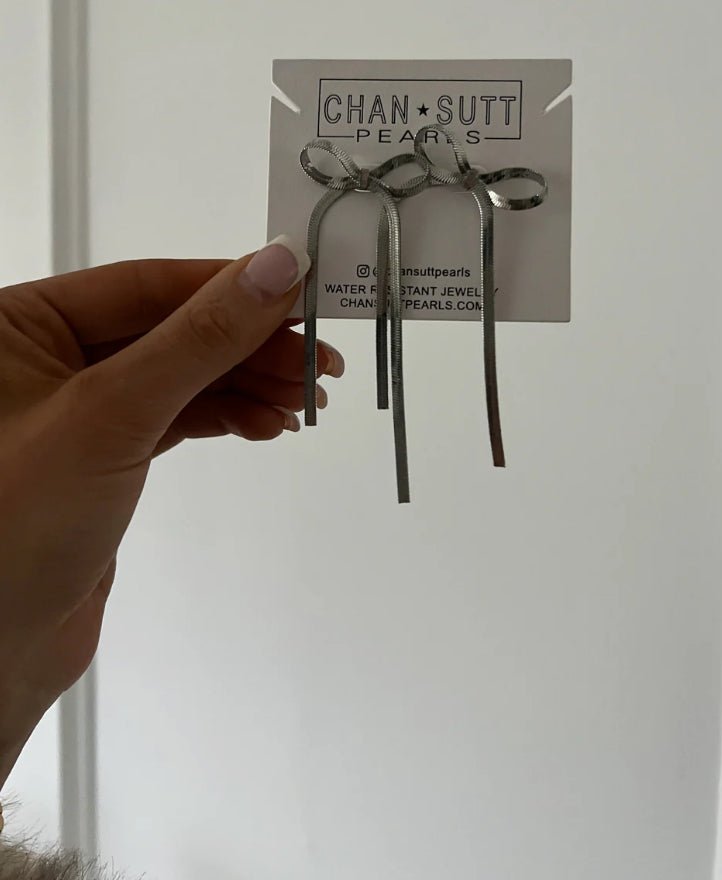 Chansutt Pearls Large Bow Earring - Silver - Fleur - De - Lis Boutique