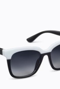 Peepers Frenchy Sunglasses/Readers - Fleur - De - Lis Boutique