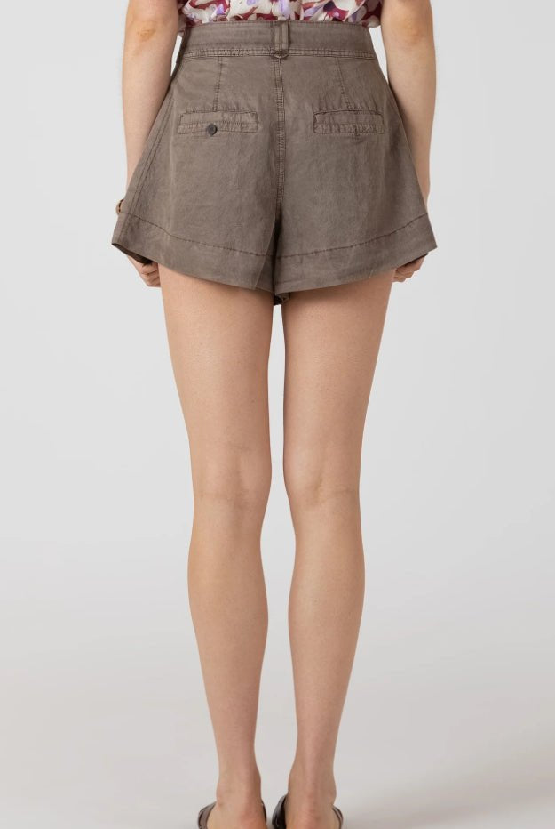 Dex Relaxed Shorts in Mocha - Fleur-De-Lis Boutique