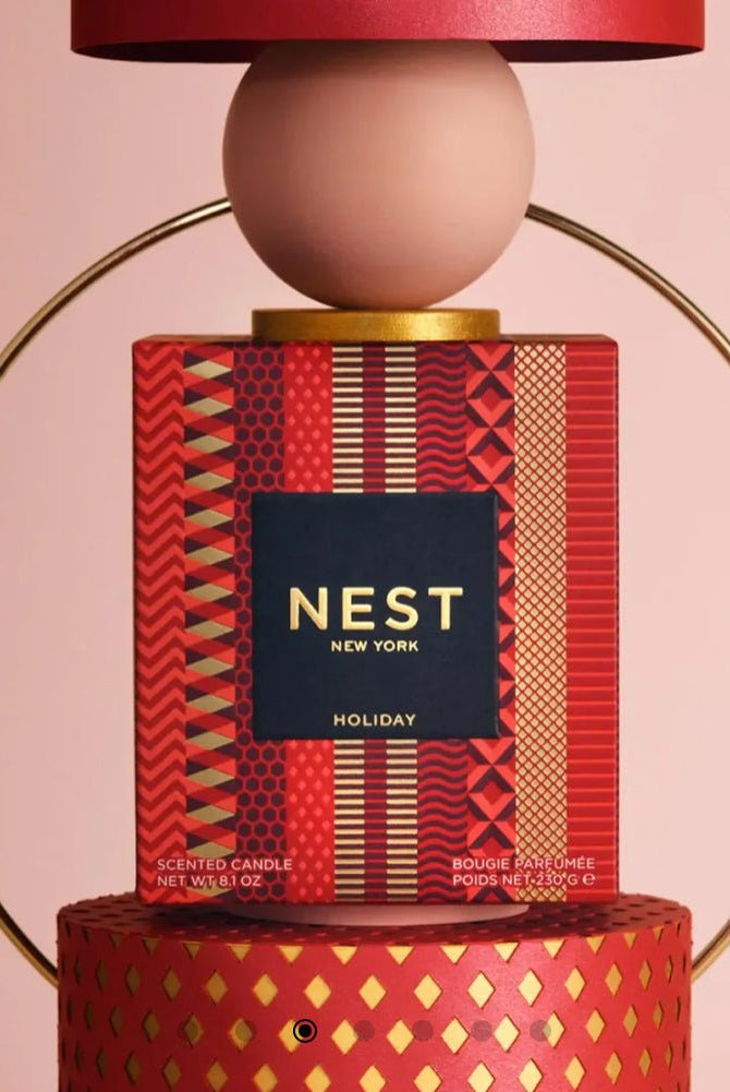NEST Classic Candle 8.01oz Holiday - Fleur-De-Lis Boutique