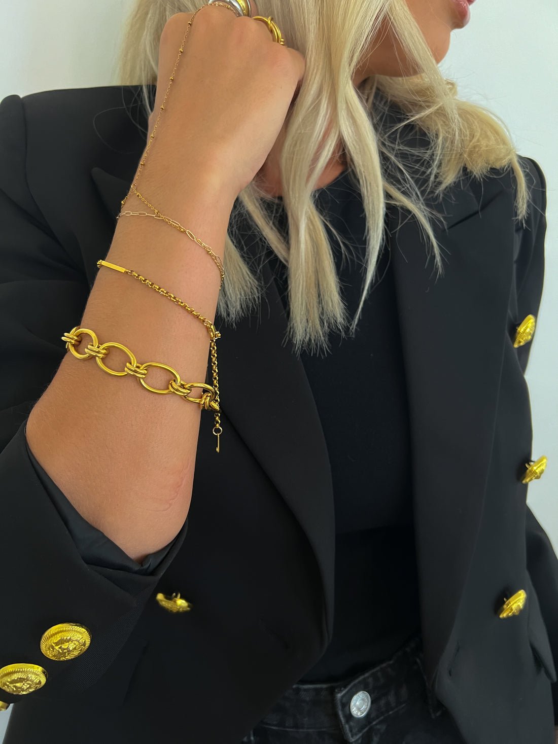 Chansutt Pearls Luxe Bracelet Gold - Fleur - De - Lis Boutique