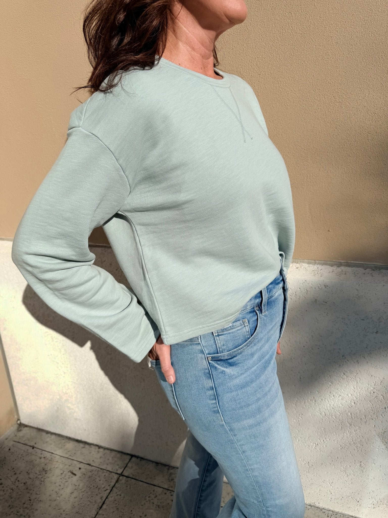 Bobi Los Angeles Crewneck Cloudstone - Fleur - De - Lis Boutique