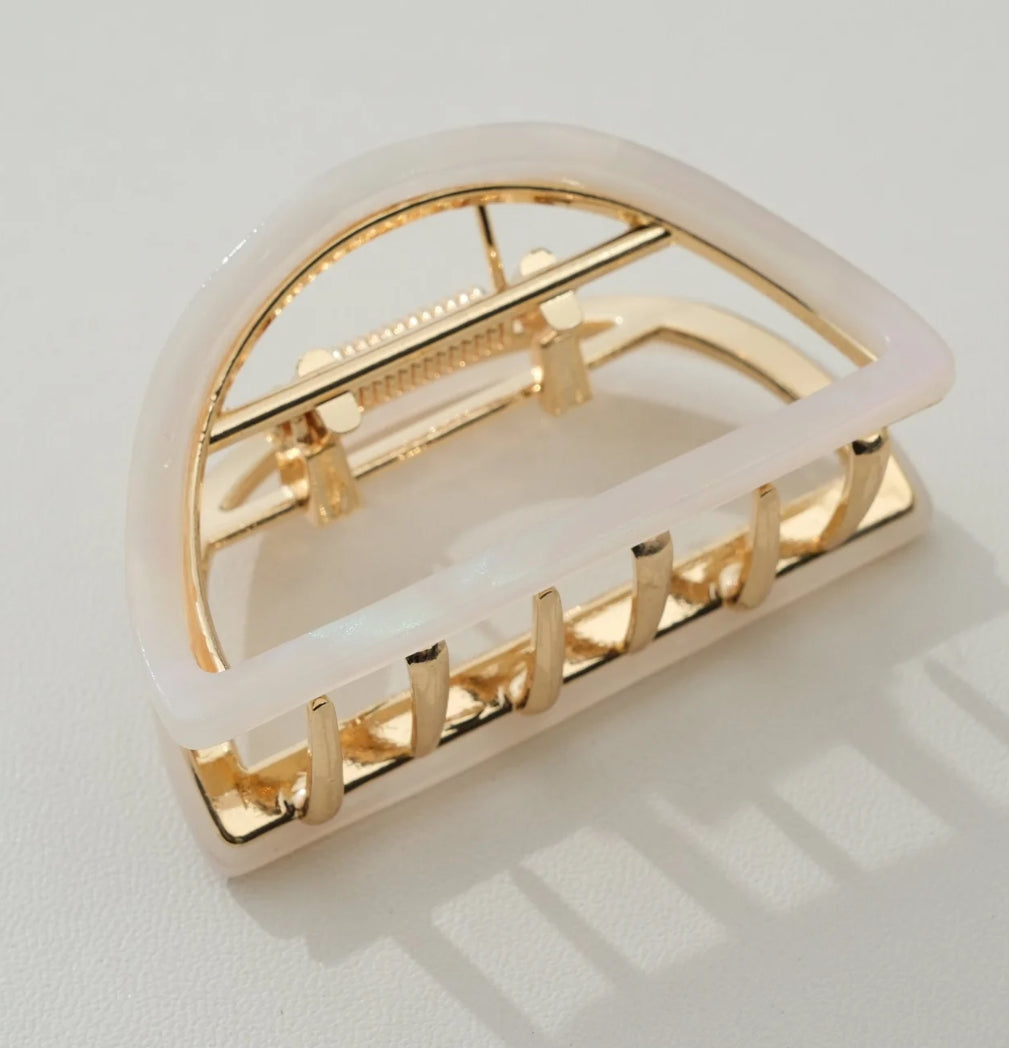 addoro Rosalie Half Moon Claw Clip Small