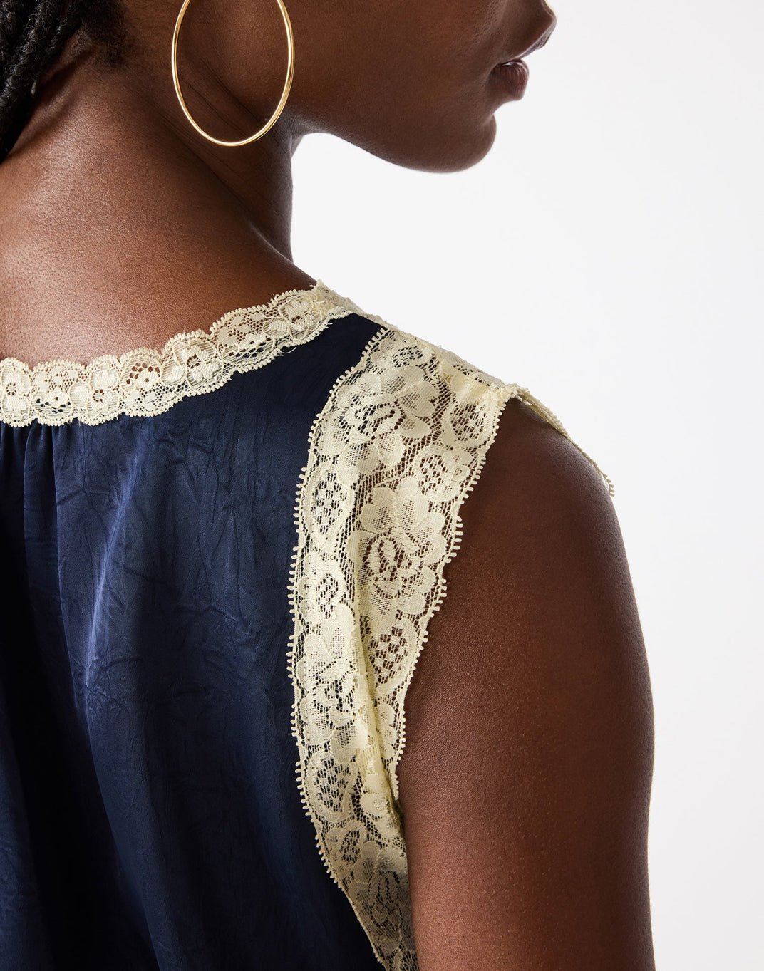 Steve Madden Elinor Top Midnight - Fleur-De-Lis Boutique