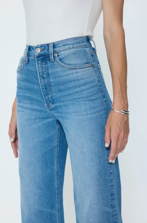 Pistola Lana Crop Wild Heart - Fleur-De-Lis Boutique