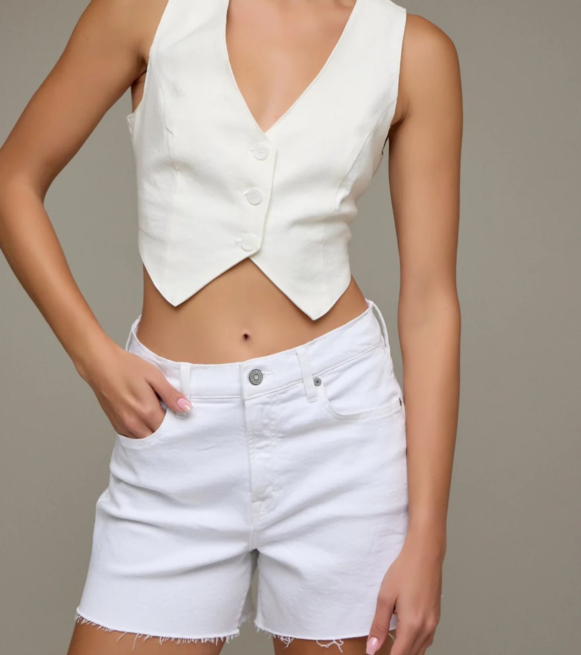 Hidden Ava High Rise A - line Short White - Fleur - De - Lis Boutique