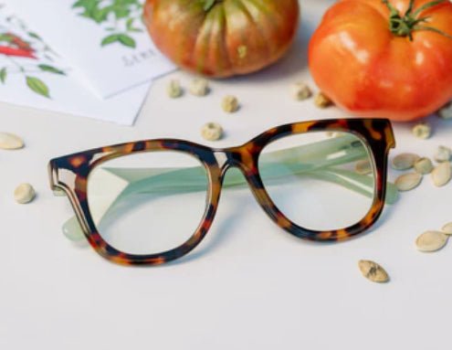 Peepers Buffy Tortoise/Green Readers - Fleur-De-Lis Boutique